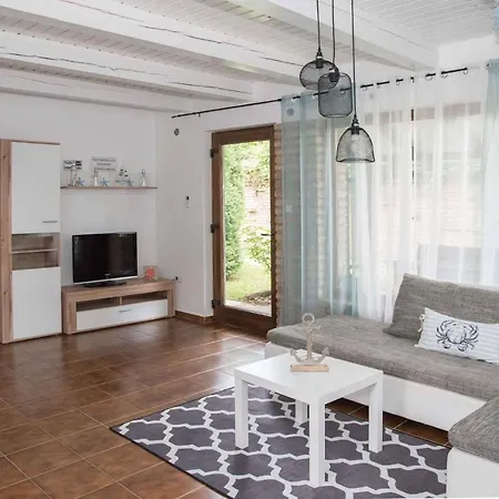 Holiday home - Balaton 18044 Balatonbereny