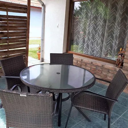 Дом отдыха - Balaton 18044 Балатонберень