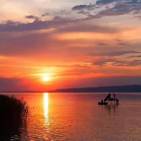 بيت للعطل - Balaton 18044 Balatonberény
