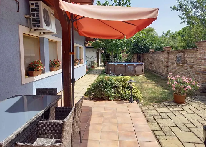 بيت للعطل - Balaton 18044